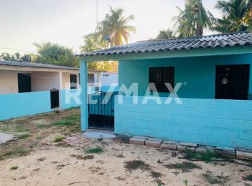 Casa · 300m² · 4 Recámaras · 3 Estacionamientos · Vecindad en Venta Cuajinicuilapa Guerrero - (4)