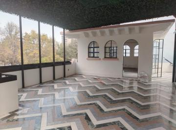 Casa · 1000m² · 8 Recámaras · 8 Estacionamientos · Casa con Uso de Suelo, Zona Privilegiada de Polanco.
