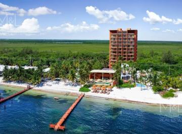 Departamento · 207m² · 3 Recámaras · 2 Estacionamientos · Departamento en Venta en Cancún, 3 Recámaras Frente Al Mar, Cuarto de Servicio Mistral Punta Sam