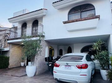 Casa en condominio de 3 habitaciones, Zapopan · Casa en Venta, Parque de La Castellana, Coto Andalucía