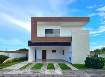 Casa de 3 habitaciones, Alvarado · Casa con 3 Recámaras en Venta, 320 m² Superficie de Terreno en Punta Tiburón