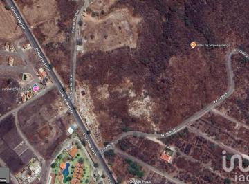 Terreno / Lote · 25387m² · Terreno en Venta en Tequesquitengo con Proyecto Habitacional
