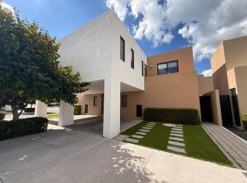Casa en condominio · 145m² · 3 Recámaras · 2 Estacionamientos · PH - Fraccionamiento Zibatá