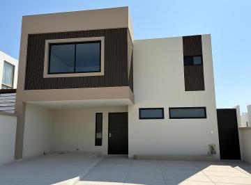 Casa de 3 habitaciones, León · Casa en Venta Lomas Punta del Este, Coto Punta Marfil, Zona Este, León, Gto.