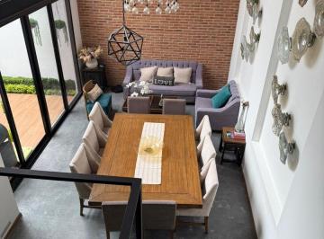 Casa · 176m² · 3 Recámaras · 2 Estacionamientos · En Lomas del Pedregal Totalmente Equipada Rl