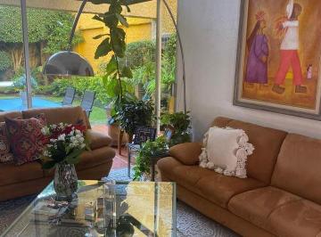Casa · 307m² · 4 Recámaras · 2 Estacionamientos · En Lomas 2a con Terraza y Jardin Dn