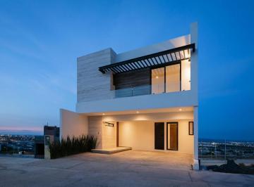 Casa · 138m² · 3 Recámaras · 2 Estacionamientos · Casa en Venta en San Luis Potosí