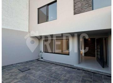 Casa de 3 habitaciones, Querétaro · Casa en Venta en Milenio III de 3 Hab.