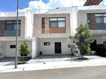 Casa de 3 habitaciones, El Marqués · Casa en Venta con Roof Garden en Zibatá Querétaro