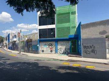 Oficina · 485m² · 8 Estacionamientos · Venta de Edificio