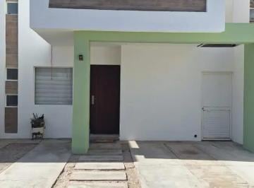 1 · Casa en Renta en Villas del Renacimiento, Torreón, Coahuila de Zaragoza