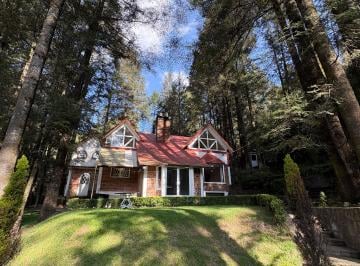 Descubre la Casa de tus Sueños en San José de Las Manzanas, Santa Ana Jilotzingo · Casa en Venta en Jilotzingo