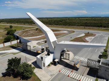 Terreno / Lote · 540m² · Terreno en Venta en Fracc. Las Aves, Pesqueria, N. L.