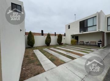 Casa en condominio · 200m² · 3 Recámaras · 2 Estacionamientos · Casa en Condominio - Residencial El Refugio
