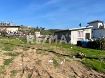 Terreno / Lote · 200m² · Terreno Plano en Venta - (4)