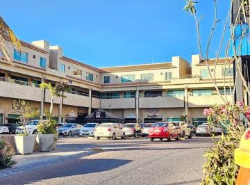Local en renta en Marina business and life

150 m2

-Cuenta con 7 privados para  · Oficina Comercial 150 m², 7 Privados, en La Marina en Mazatlán!