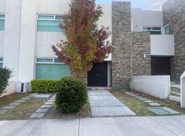 Casa en condominio · 126m² · 3 Recámaras · 2 Estacionamientos · Casa en Condominio - Fraccionamiento Zibatá