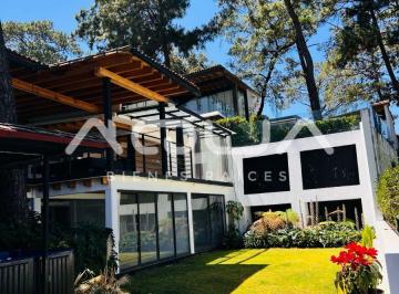Casa en condominio de 4 habitaciones, Valle de Bravo · Residencia con Vista Al Lago en Avandaro