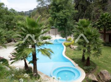 Casa en condominio de 5 habitaciones, Valle de Bravo · Town House en Venta con Vista Al Lago
