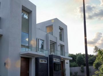 Casa de 3 habitaciones, El Marqués · Casa en Venta en Zibatá, Roof Garden, Family Room, Alberca