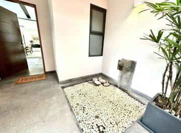 Casa · 384m² · 3 Recámaras · 3 Estacionamientos · Casa en Venta en Lomas de Vista Hermosa Cuajimalpa de Morelos