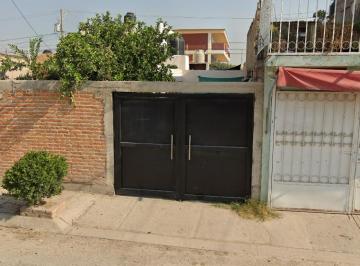 Casa de 2 habitaciones, San Luis Potosí · Casa en Venta en Los Magueyes San Luis Potosi