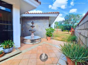 Casa · 508m² · 4 Recámaras · 5 Estacionamientos · Casa de Una Planta en Venta en El Carmen Residencial