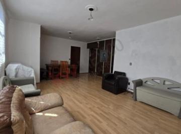 Departamento de 4 habitaciones, Benito Juárez · Departamento en Venta!