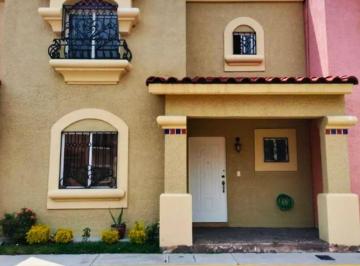 Casa de 3 habitaciones, Nezahualcóyotl · Casa en Urbi Hacienda Balboa Cuautitlán Izcalli