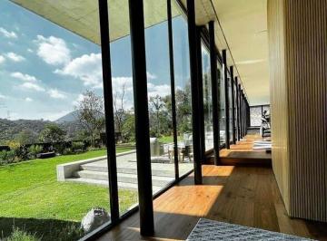 Casa en condominio · 700m² · 4 Recámaras · 6 Estacionamientos · Hacienda de Valle Escondido Casa Proyecto Arq. Michel Rojkind