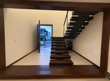 Casa · 350m² · 4 Recámaras · 2 Estacionamientos · Casa en Venta en Parque Michoacan, Lomas de Angelopolis III, Cascatta, Puebla.