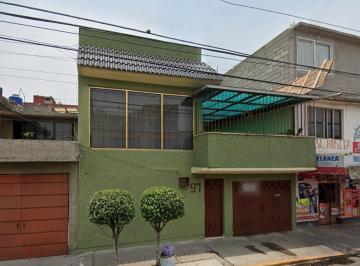 Casa de 4 habitaciones, Nezahualcóyotl · Casa en Neza | 4 Rec. | Recuperación Bancaria!