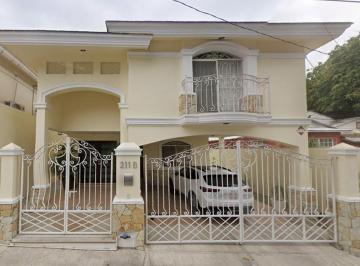 Casa de 4 habitaciones, Tampico · Casa en Venta en Altavista Tampico ¡Excelente Oportunidad de Inversiòn Recuperaciòn Hipotecaria!