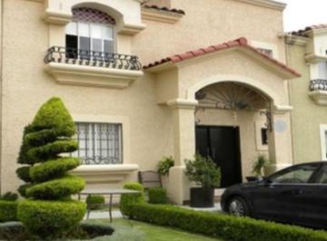 Casa de 3 habitaciones, Cuautitlán Izcalli · Venta de Casa en Urbi Hacienda Balboa
