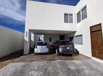 Casa de 4 habitaciones, Durango · Casa en Venta Fracc. Colinas del Saltito.