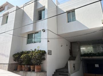 Casa en condominio de 3 habitaciones, Coyoacán · Venta de Casa en Condominio en Cuadrante de San Francisco, Coyoacán
