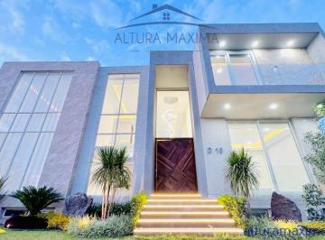 Casa de 5 habitaciones, Zapopan · Casa Nueva C en Venta, 550 m² Superficie de Terreno, Villa Verona Zapopan