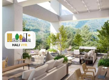 Departamento · 241m² · 4 Recámaras · 2 Estacionamientos · Departamento en Venta en Bosque Real, Amenidades, Cto Servicio, Balcón, Lavandería