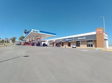 Local comercial · 50m² · 1 Estacionamiento · Local en Renta Gasolinera Blvd. San Juan Bosco 97 m²