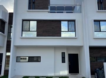 Casa de 3 habitaciones, Benito Juárez · Casa en Venta de 3 Habitaciones con Alberca en Cancún
