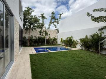 Casa de 4 habitaciones, Mérida · Casa en Venta en Xcanatún, Mérida