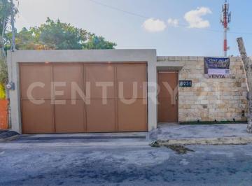 Casa · 308m² · 3 Recámaras · 2 Estacionamientos · Casa en Venta en Montes de Amé, Mérida, Yucatán