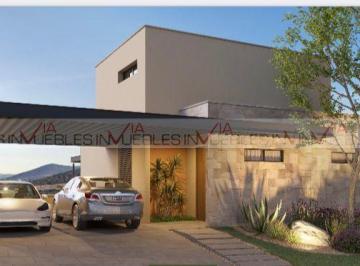 Casa · 320m² · 3 Recámaras · 4 Estacionamientos · Casa en Venta en Terralta Residencial Country Club
