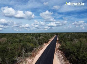 Terreno comercial · 1526m² · Venta de Terreno Industrial en Intersekia Uman Yucatan