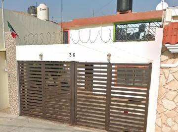 Casa de 4 habitaciones, Ecatepec de Morelos · Hermosa Casa en Cd. Azteca 3ra Sección, Ecatepec de Morelos, Mex.