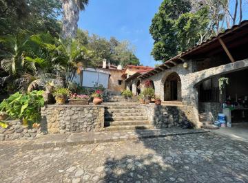 Casa de 5 habitaciones, Cuernavaca · Venta Casa Subida a Chalma