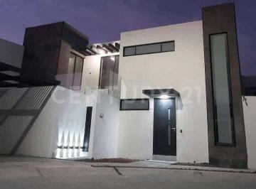 Casa · 309m² · 3 Recámaras · 2 Estacionamientos · Casa en Venta en Fracc. Puesta del Sol Al Surponiente de Aguascalientes