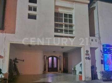 Casa · 180m² · 3 Recámaras · 2 Estacionamientos · Casa Amueblada en Renta en Palmas Diamante, San Nicolás, Nl, 2 Niveles