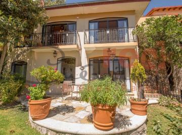 Casa · 2169m² · 40 Estacionamientos · Casa Estrella, en Venta, Valenciana