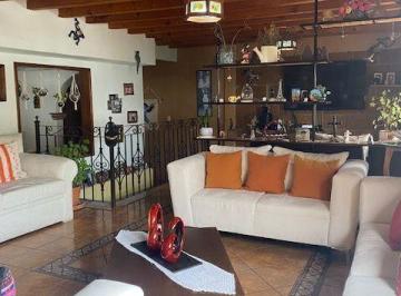 Casa · 402m² · 4 Recámaras · 2 Estacionamientos · Casa en Venta, Fracc. Universitario